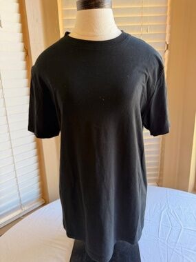Mens Goodfellow & Co black t-shirt